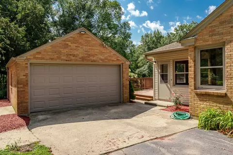 3804 S Mill Rd, Cherry Valley, IL 61016 photo 9