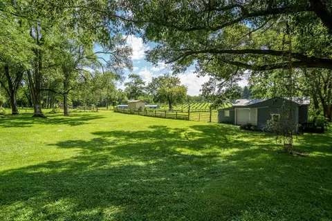 3804 S Mill Rd, Cherry Valley, IL 61016 photo 14
