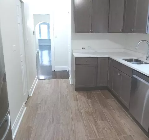 1643 E 86th Pl, Chicago, IL 60617 photo 3
