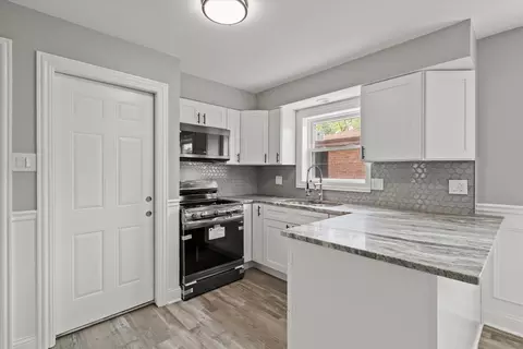 Kitchen - 15035 Evers St, Dolton, IL 60419 photo 1 of 1