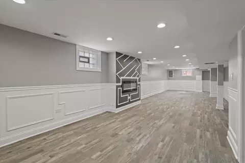 Living - 15035 Evers St, Dolton, IL 60419 photo 2 of 2