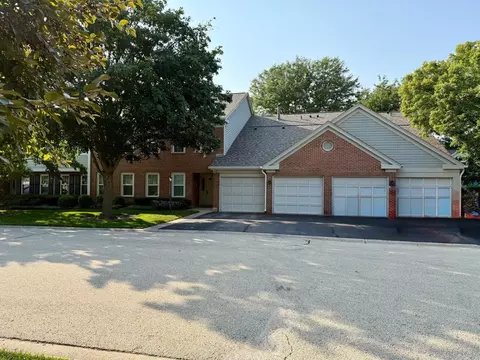 1602 Hadley Ct #D2, Wheeling, IL 60090