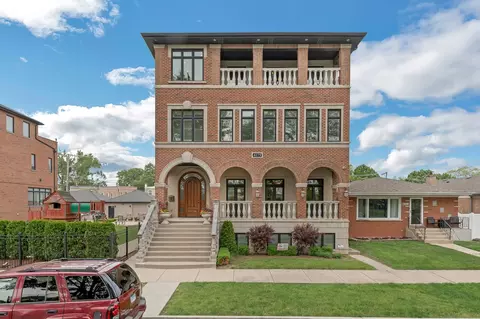 4179 S Lowe Ave, Chicago, IL 60609