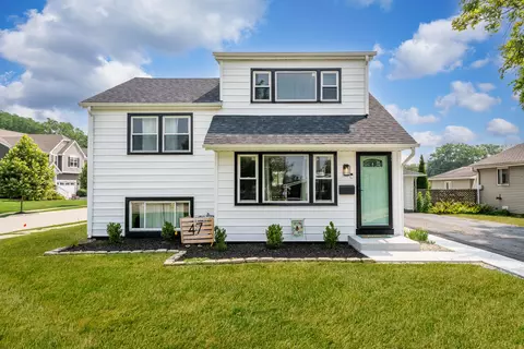 47 N Craig Pl, Lombard, IL 60148