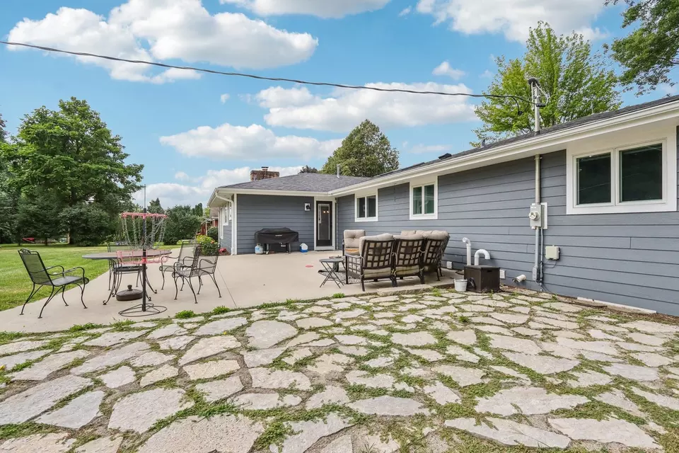 Exterior - 10512 Cindy Jo Ave, Huntley, IL 60142 photo 3 of 6