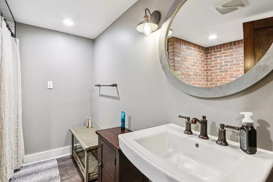 Bath - 10512 Cindy Jo Ave, Huntley, IL 60142 photo 4 of 4