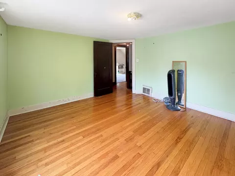 Bedroom - 3340 Ann St, Lansing, IL 60438 photo 6 of 8
