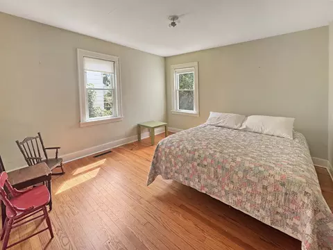 Bedroom - 3340 Ann St, Lansing, IL 60438 photo 1 of 8