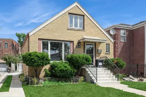 8460 River Grove Ave, River Grove, IL 60171