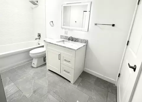 Bath - 100 E Walton St #11E, Chicago, IL 60611 photo 1 of 1