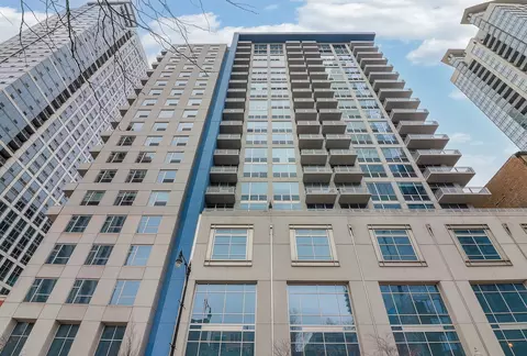 1305 S Michigan Ave #223, Chicago, IL 60605