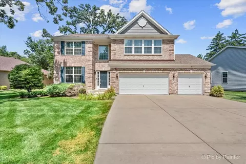 5844 Bur Oak Dr, Hoffman Estates, IL 60192