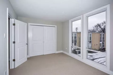 Bedroom - 1882 Mannheim Rd, Des Plaines, IL 60018 photo 6 of 7