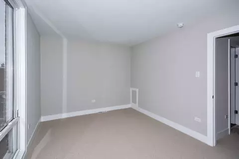 Bedroom - 1882 Mannheim Rd, Des Plaines, IL 60018 photo 5 of 7
