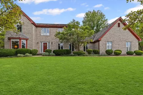17917 W Pond Ridge Cir, Gurnee, IL 60031