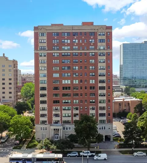 4300 N Marine Dr #1606, Chicago, IL 60613