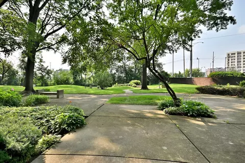 711 S River Rd S #508, Des Plaines, IL 60016 photo 36