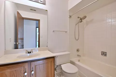711 S River Rd S #508, Des Plaines, IL 60016 photo 23