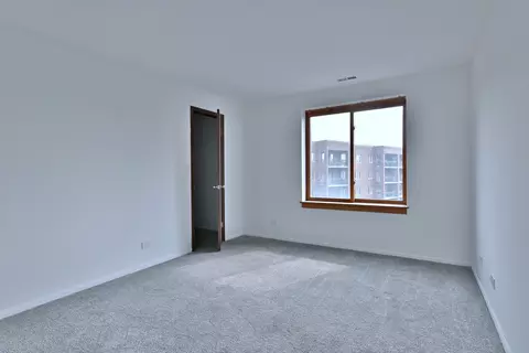 711 S River Rd S #508, Des Plaines, IL 60016 photo 13