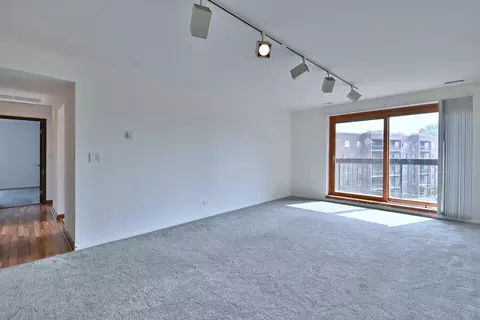 711 S River Rd S #508, Des Plaines, IL 60016 photo 3