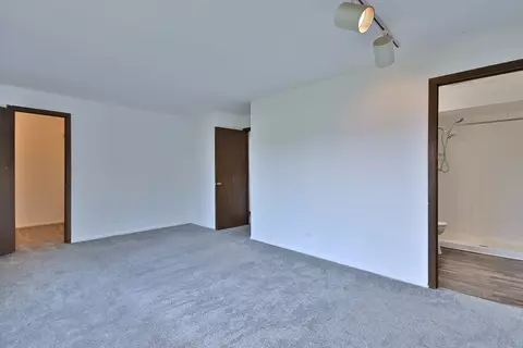 711 S River Rd S #508, Des Plaines, IL 60016 photo 17