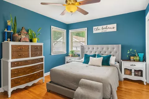 Bedroom - 1610 Pleasant Ave, Mchenry, IL 60050 photo 2 of 3