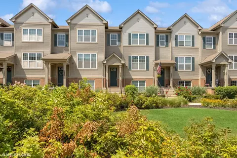 1245 Evergreen Ave, Des Plaines, IL 60016