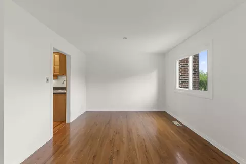 1037 Briarcliffe Blvd, Wheaton, IL 60189 photo 10