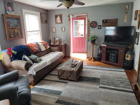 902 Walnut St, Minonk, IL 61760 photo 3