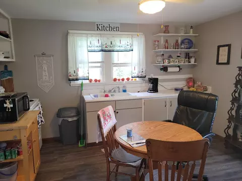 902 Walnut St, Minonk, IL 61760 photo 6