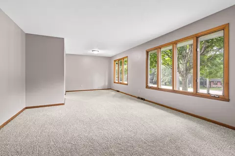 Living - 6855 Nestlewood Dr, Roscoe, IL 61073 photo 1 of 3