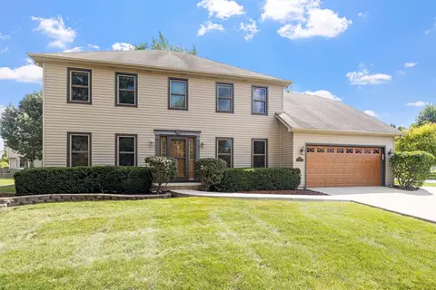 2305 Wyndham Ct, Aurora, IL 60504