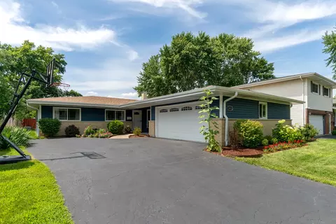 1416 June Ln, Lombard, IL 60148