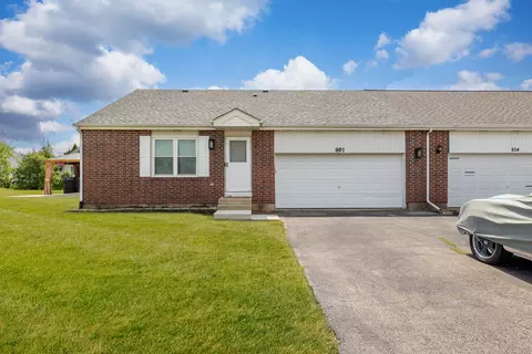 802 Honeytree Dr, Romeoville, IL 60446