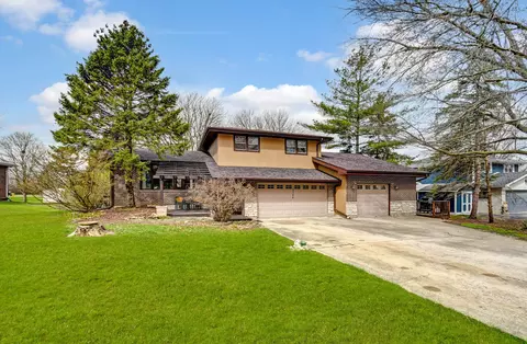 13344 S Stephen Dr, Palos Park, IL 60464