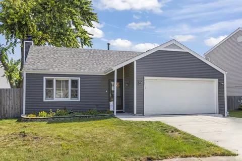 2311 Greenleaf Ct, Aurora, IL 60506