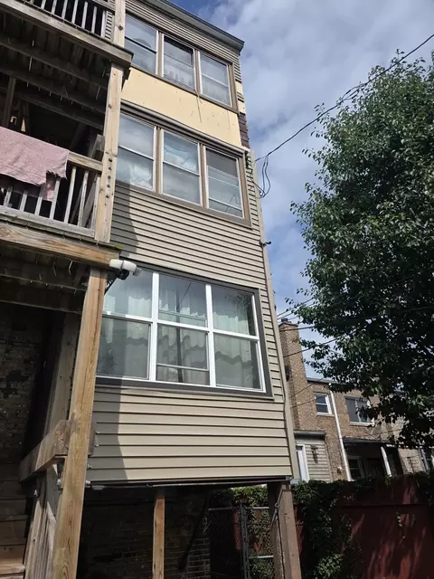 Exterior - 7539 S Yates Blvd, Chicago, IL 60649 photo 2 of 2
