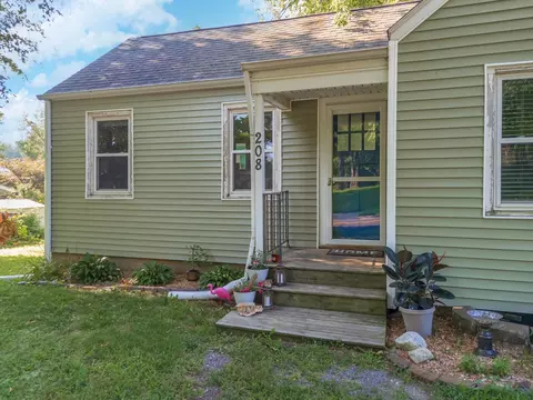 Other - 208 Reagan Dr, Eureka, IL 61530 photo 1 of 11