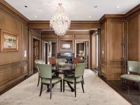 Dining - 159 E Walton Pl #18A, Chicago, IL 60611 photo 2 of 5
