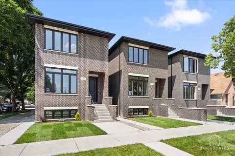 3262 S Hoyne Ave, Chicago, IL 60608
