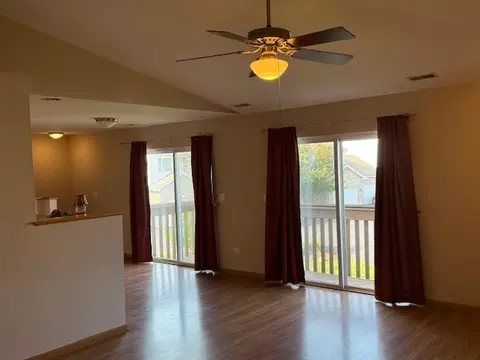 Living - 965 Constance Ln #E, Sycamore, IL 60178 photo 1 of 3