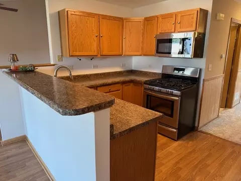 Kitchen - 965 Constance Ln #E, Sycamore, IL 60178 photo 3 of 4