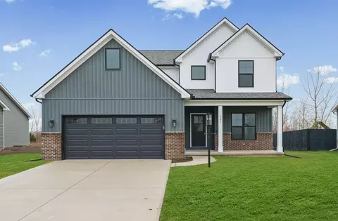407 Harpers Fry, Savoy, IL 61874
