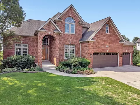 21133 Kenmare Dr, Shorewood, IL 60404