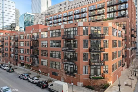 333 W Hubbard St #1002, Chicago, IL 60610