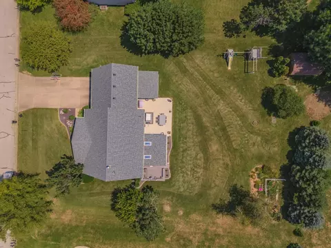 113 Hillcrest St, Gridley, IL 61744 photo 3
