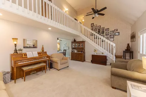 113 Hillcrest St, Gridley, IL 61744 photo 7