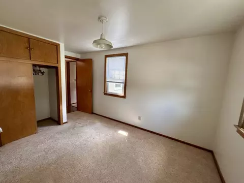 2328 9th St, Peru, IL 61354 photo 7