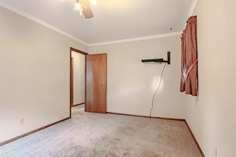 Bedroom - 1307 Pinehurst Dr, Bloomington, IL 61704 photo 1 of 7