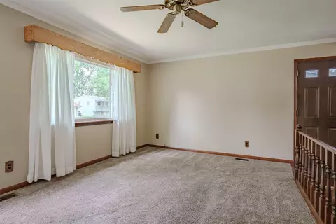Living - 1307 Pinehurst Dr, Bloomington, IL 61704 photo 2 of 4